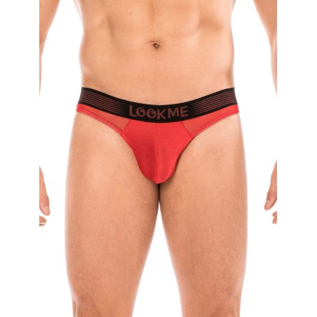 string rouge homme avec ceinture lingerie sous vêtements pour homme.